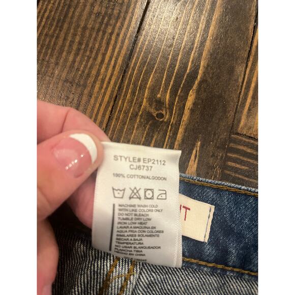 Vibrant Distressed Flare Jeans Women 5/26 Boho Western Cowgirl Aztec Fringe - Picture 12 of 12